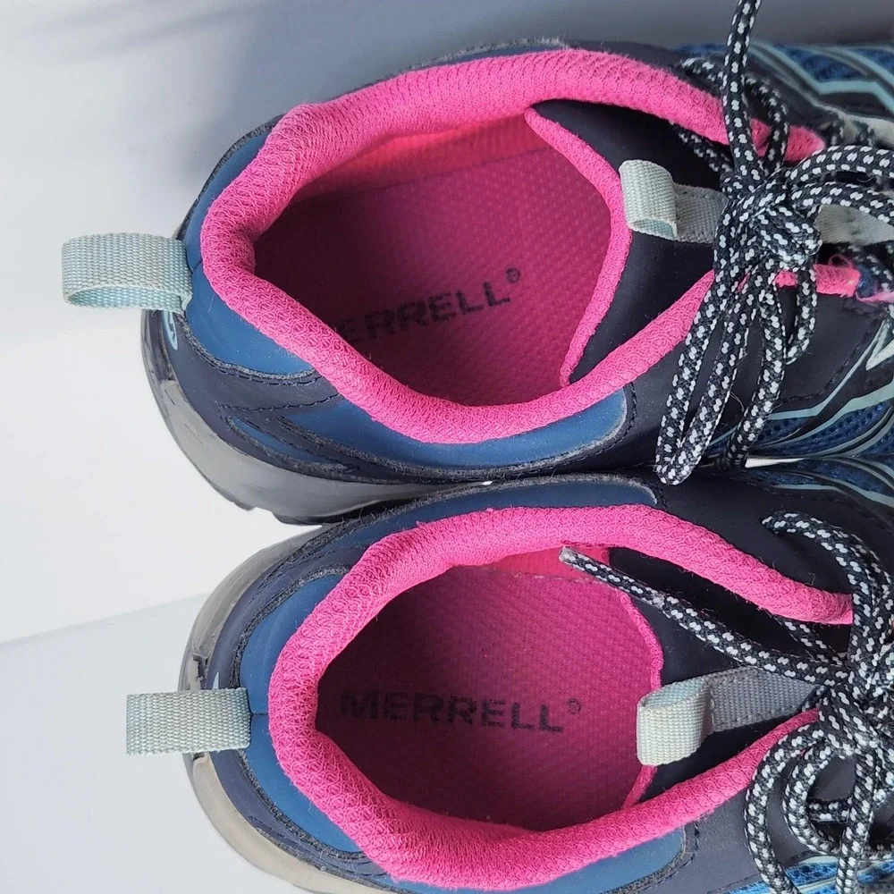 Merrell Moab FST Low Waterproof Hiking Shoes Girls Size 2.5 Blue Pink Sneakers